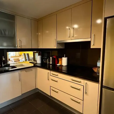 Exclusive 2 Bedroom Apartment *