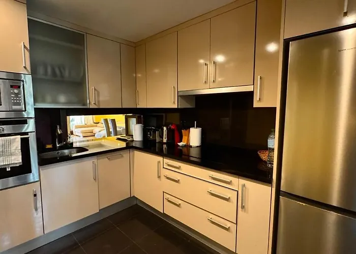 Exclusive 2 Bedroom Apartament *