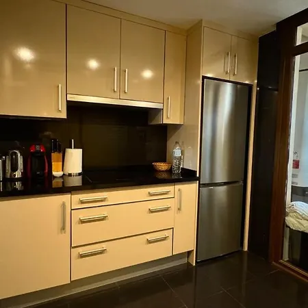 Exclusive 2 Bedroom *