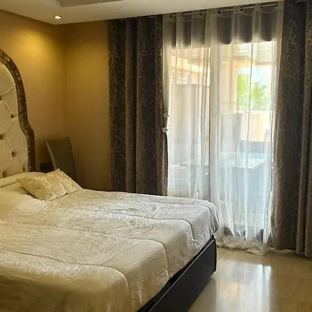 Exclusive 2 Bedroom *