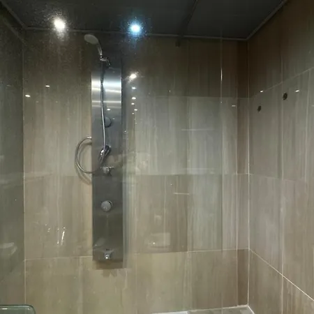 Apartment Exclusive 2 Bedroom *
