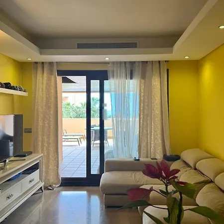 Exclusive 2 Bedroom Apartment Estepona