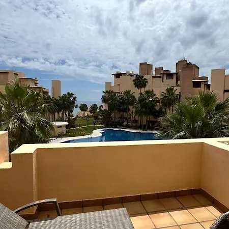 Exclusive 2 Bedroom Estepona