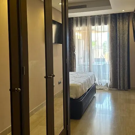 Exclusive 2 Bedroom * Estepona