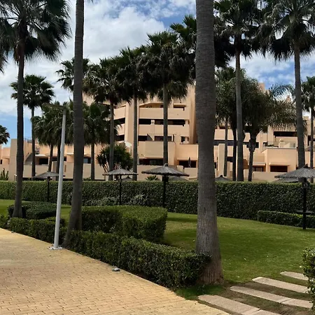 Exclusive 2 Bedroom * Estepona