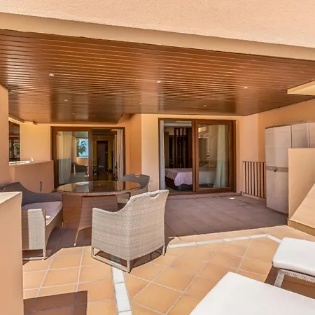 Exclusive 2 Bedroom