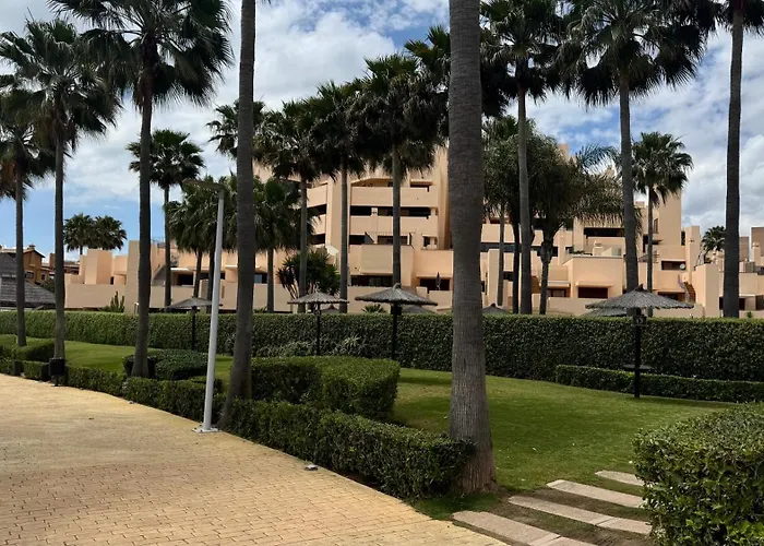 Exclusive 2 Bedroom * Estepona